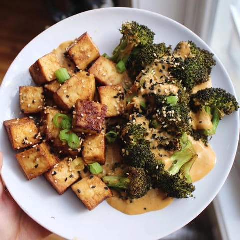 Cheesy Baked Tofu Broccoli